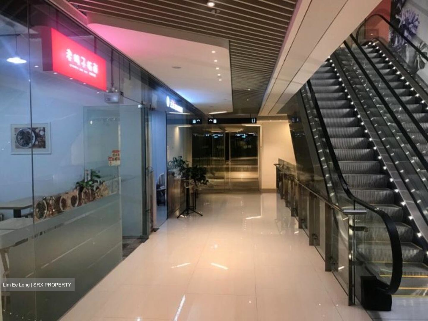 City Gate (D7), Shop House #497635251